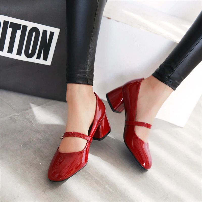 Abby Dames Mid Hak Met Gesp Schoenen - Rood