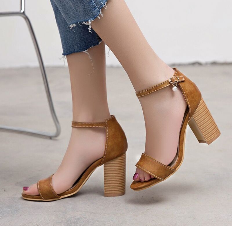 Aguaviva Sandalen - Bruin