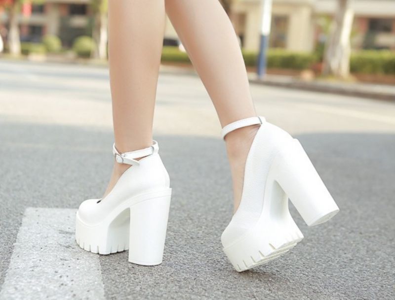 Aitana Dames Platform Schoenen - Zwart