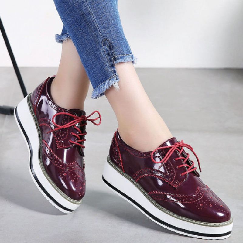 Akira Vrouwen Patent Leren Platform Platte Zwarte Schoenen - Zwart