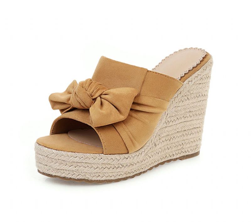Alcina Wedges - Kameel