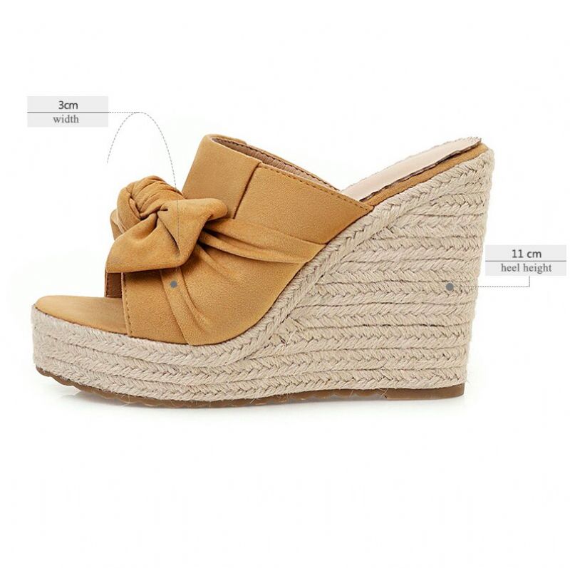 Alcina Wedges - Kameel