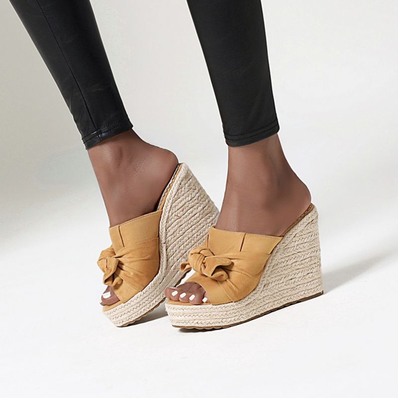 Alcina Wedges - Kameel