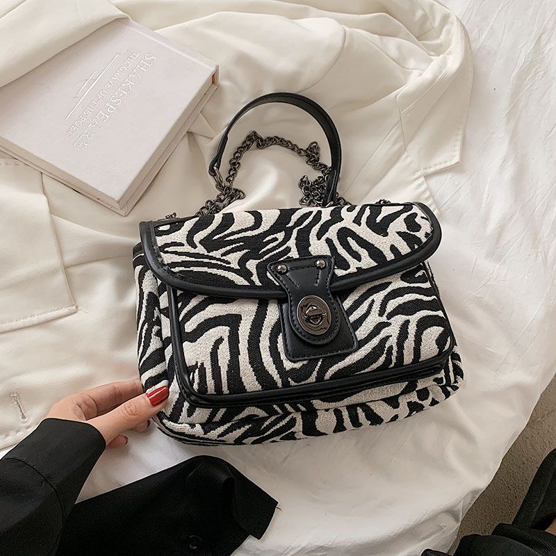 Alora Dames Crossbody Tas Met Ketting - Grote Zwarte