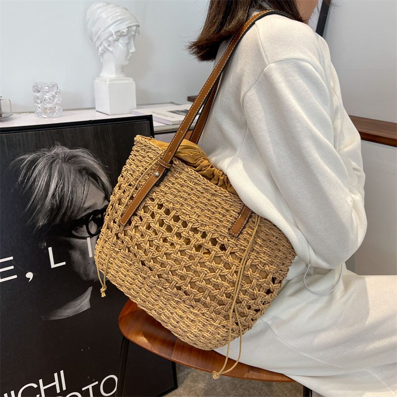 Amaya Handtas Voor Dames In De Grote Strandemmer Van Stro - Beige