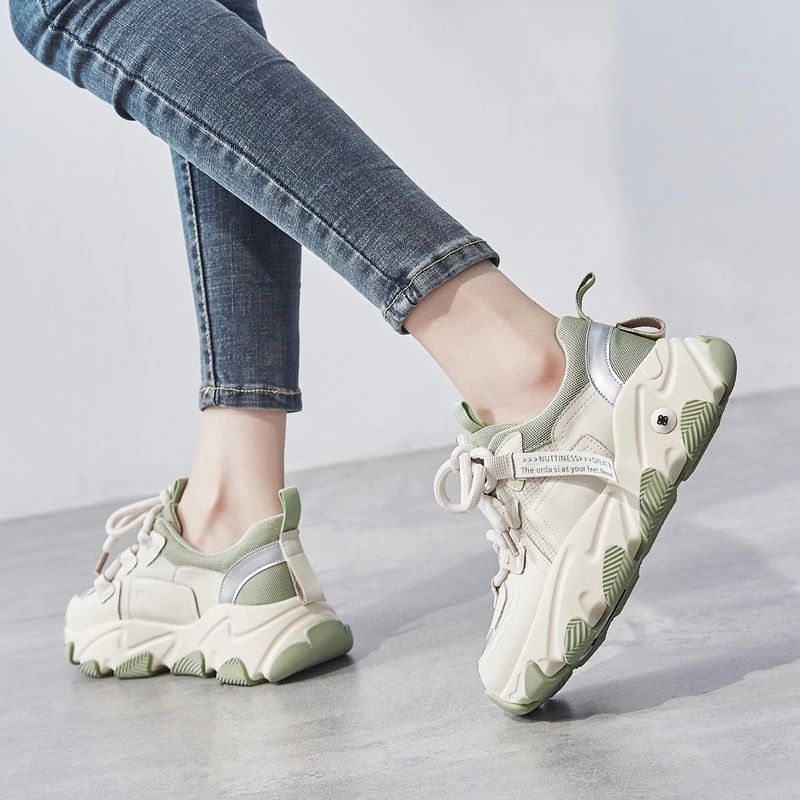Angelis Dames Platform Platte Sneaker - Abrikoos