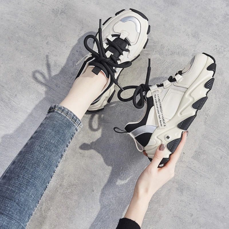 Angelis Dames Platform Platte Sneaker - Abrikoos