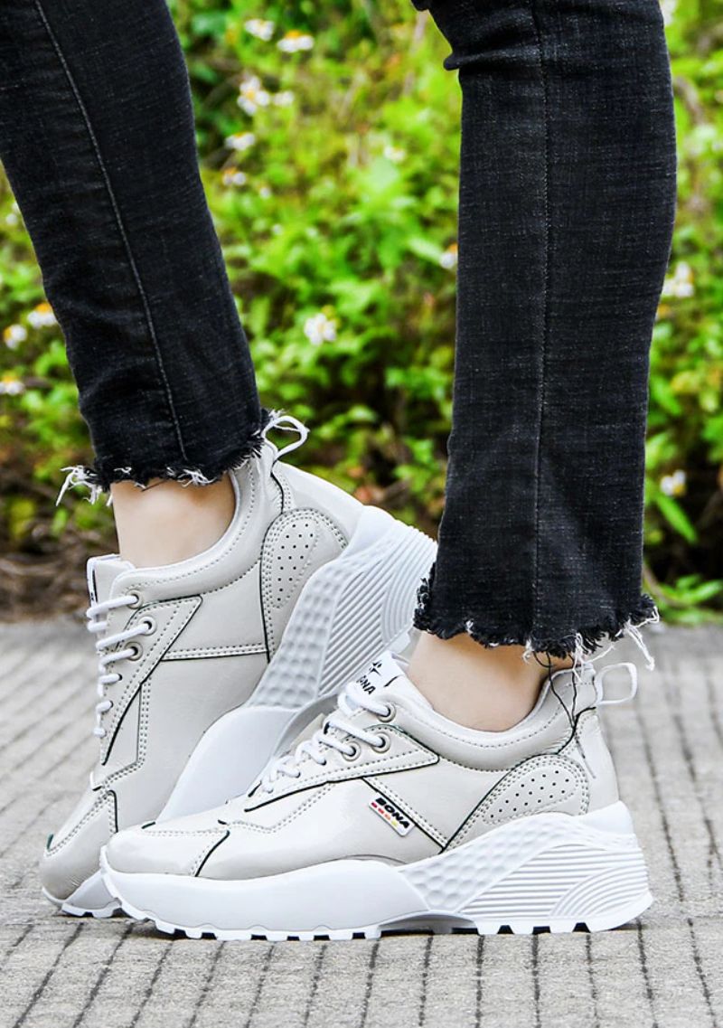 Anyi Dames Platform Outdoor Sneaker - Beige