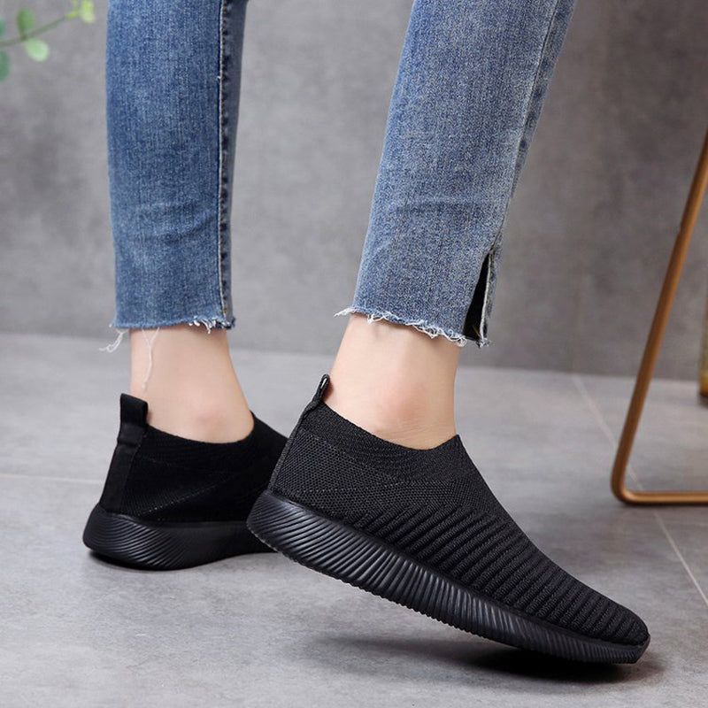 Anyi Dames Slip-on Schoenen - Zwart