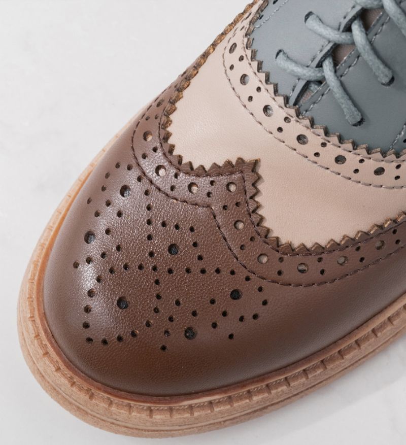 Aquamarine Dames Oxfords Schoenen - Bruin