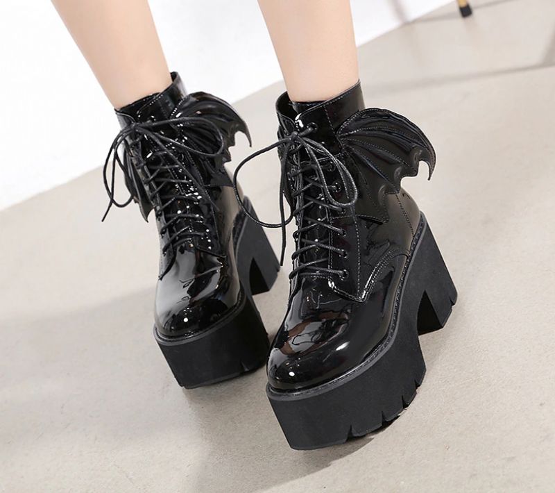 Archy Dames Angel Wing Patent Leren Enkellaarsjes - Zwart