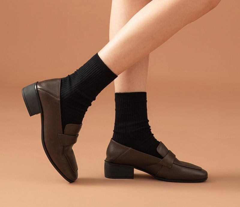 Armenia Damesschoenen Met Vierkante Neus En Platte Schoenen - Koffie
