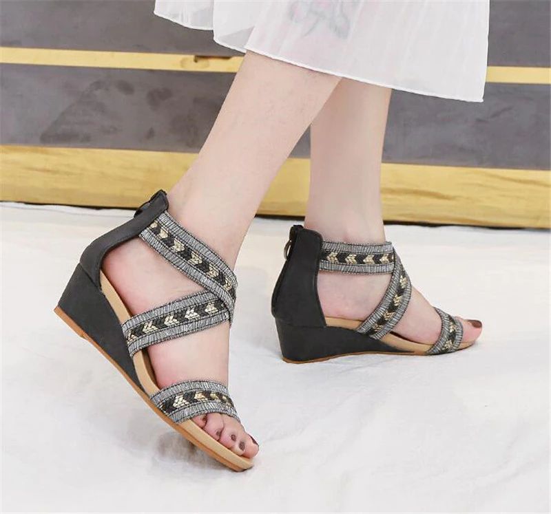 Arminia Hoge Sandalen Voor Dames Kwaliteitssandaal Met Wig - Zwart