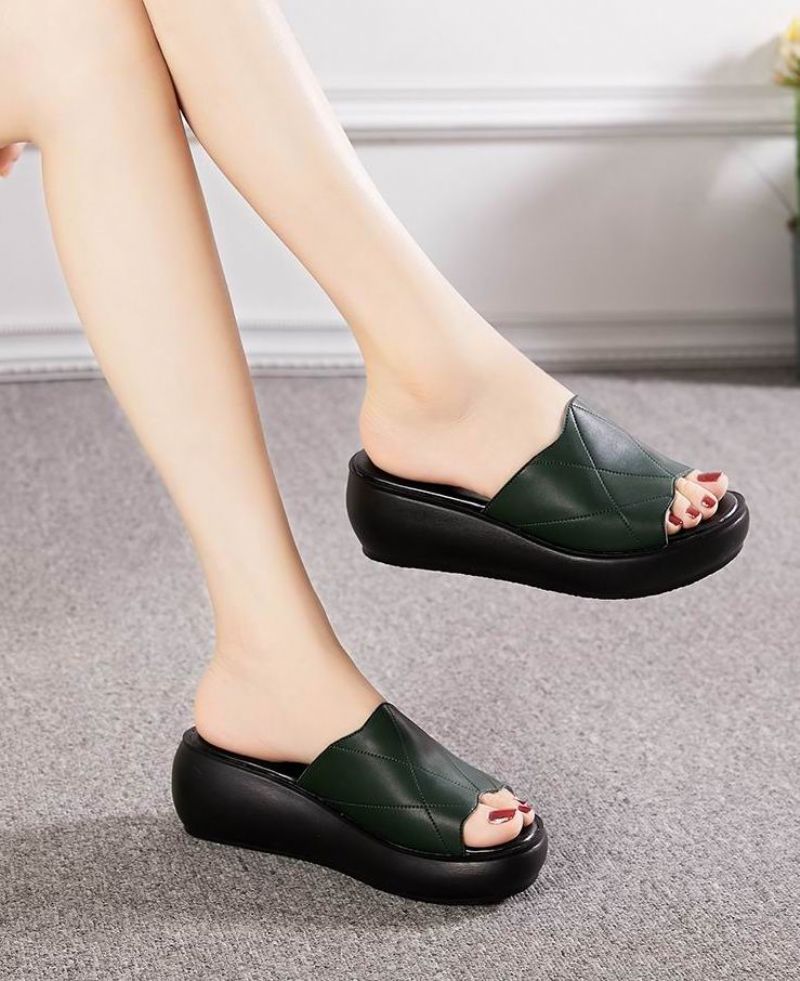 Aurora Dames Platform Slipper - Zwart