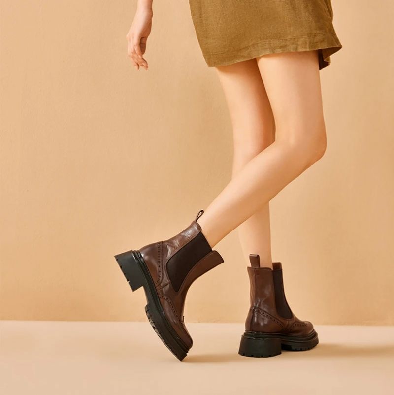 Barbara Dames Brogue Chelsea Laarzen - Koffie