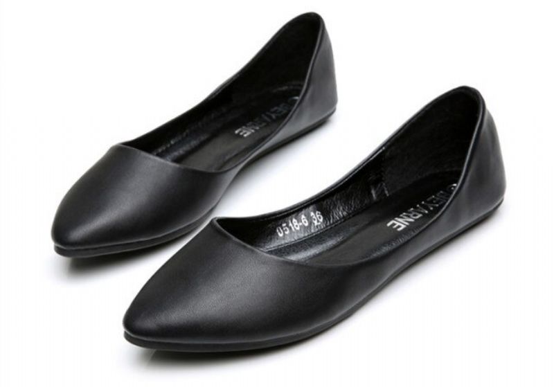 Belinda Dames Puntige Teen Platte Schoenen - Zwart