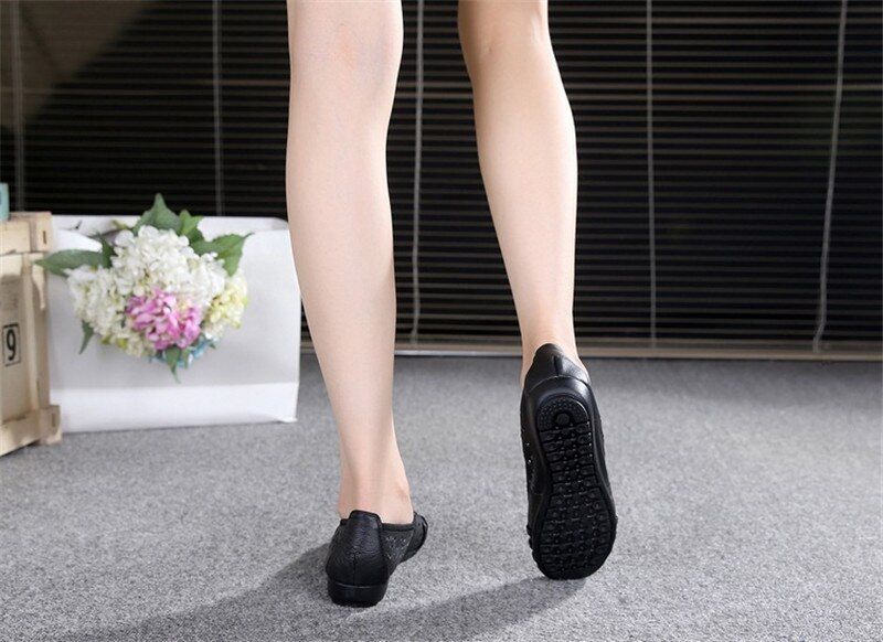 Bertha Dames Platte Instappers Leren Schoenen - Zwart