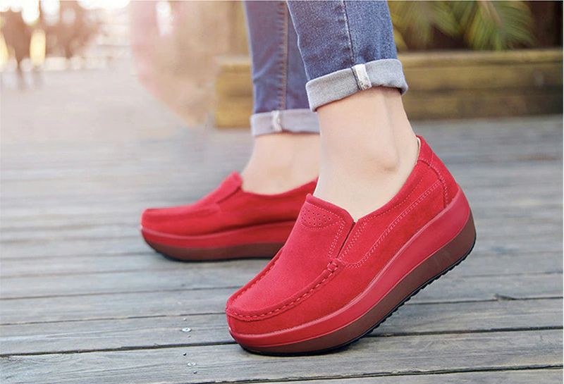 Beth M8 Dames Suède Platform Schoenen - Zwart Pluche