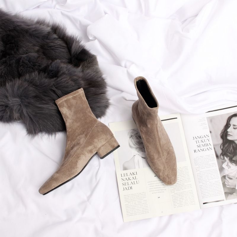 Bevin Dames Velvet Stretch Boots - khaki