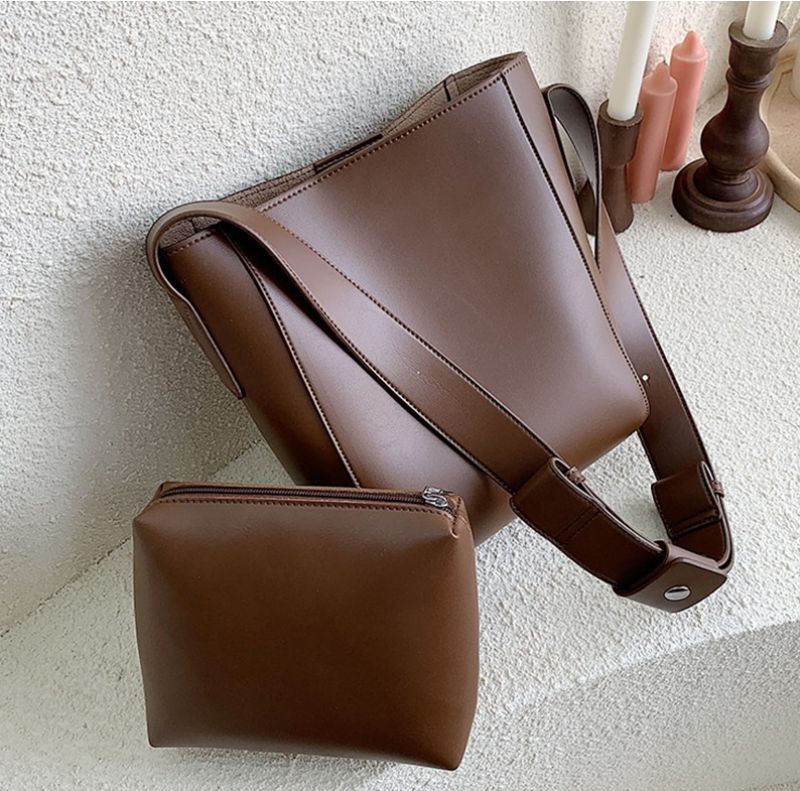 Caly Dames Handtas Met Hoge Capaciteit - Licht Khaki