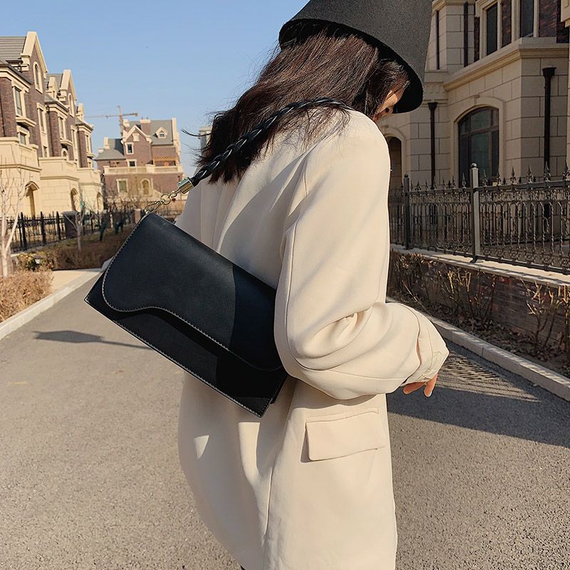 Caly Dames Kleine Leren Schouder Handtas - Zwart