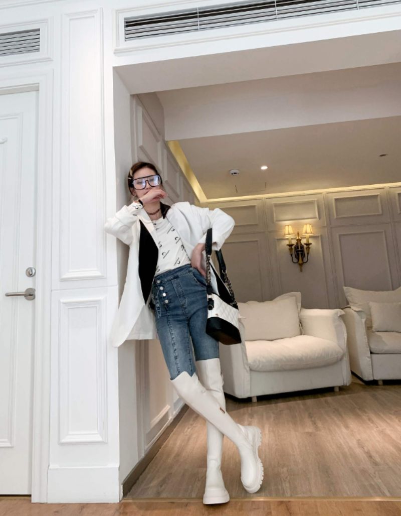 Capetillo Dames Vierkante Hak Lange Laarzen - Beige