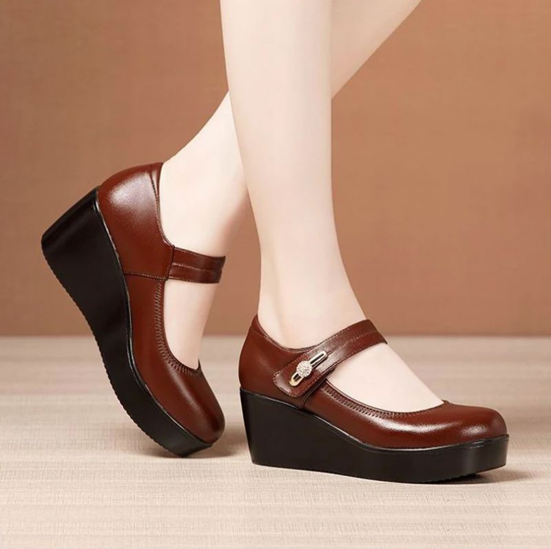 Carmenza Dames Platform Schoenen - Bruin