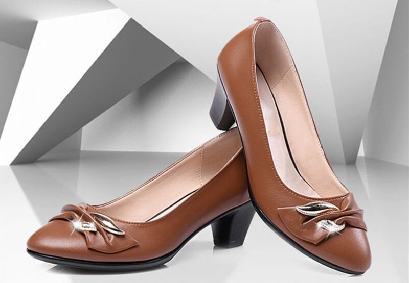 Caroline Dames Leren Pump - Zwart