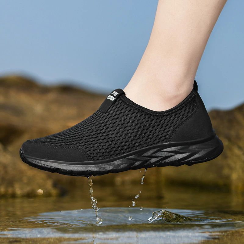 Celik Heren Slip-on Sneaker - Zwart