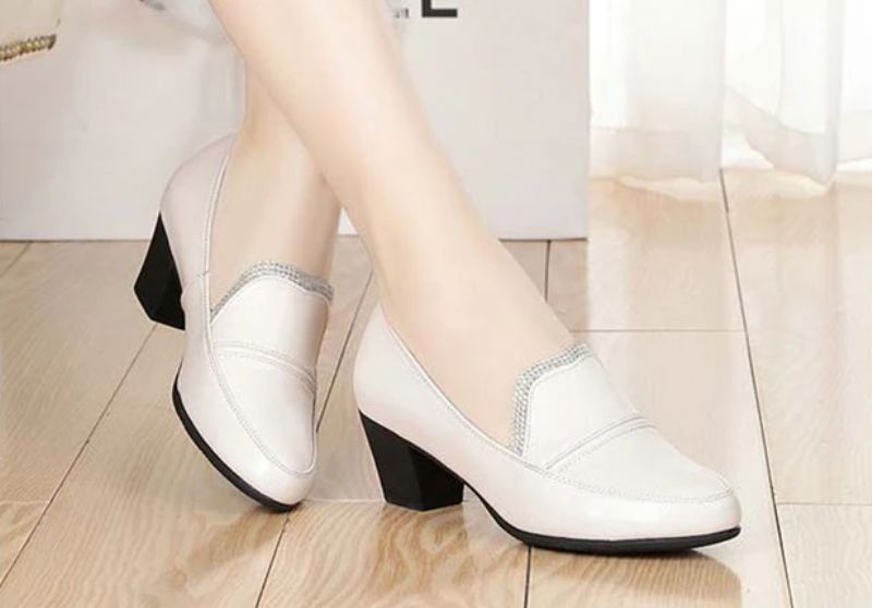 Charis Dames Leren Pumps Schoenen - Rood