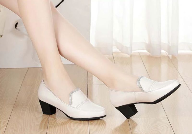 Charis Dames Leren Pumps Schoenen - Rood