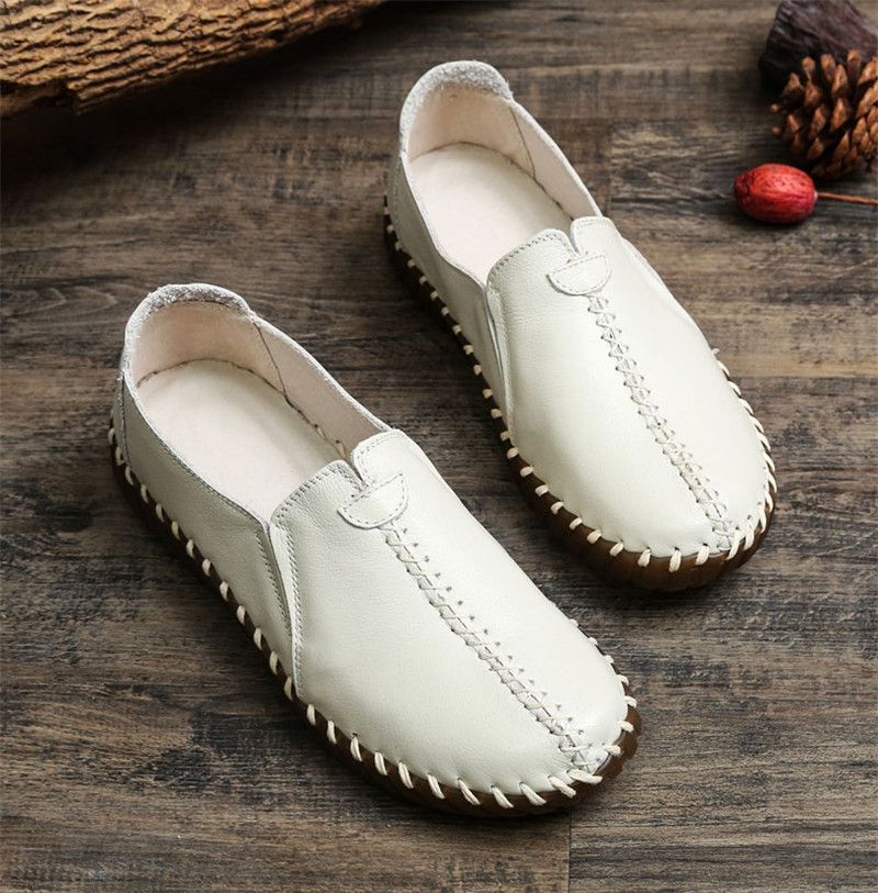 Charis Dames Platte Leren Instappers - Beige