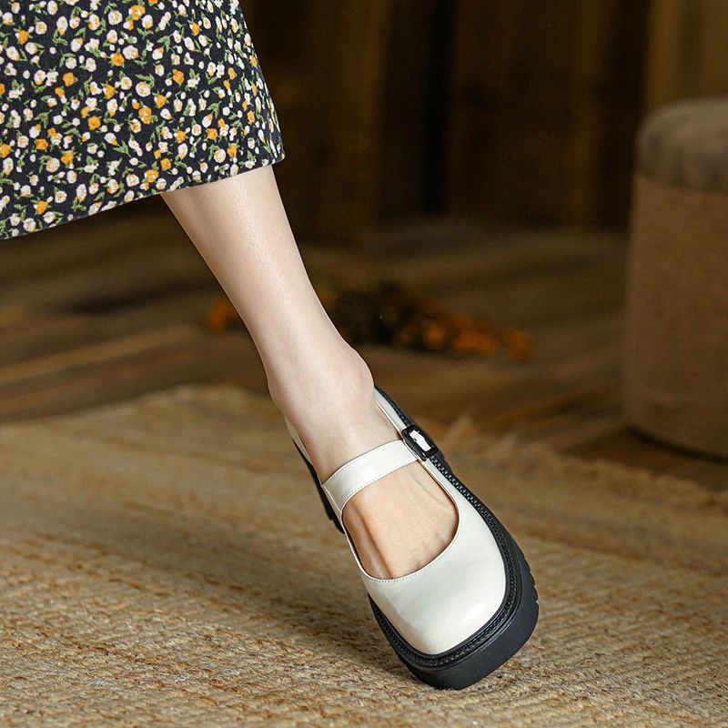 Cheslie Dames Lakleren Platform Schoenen - Zwart