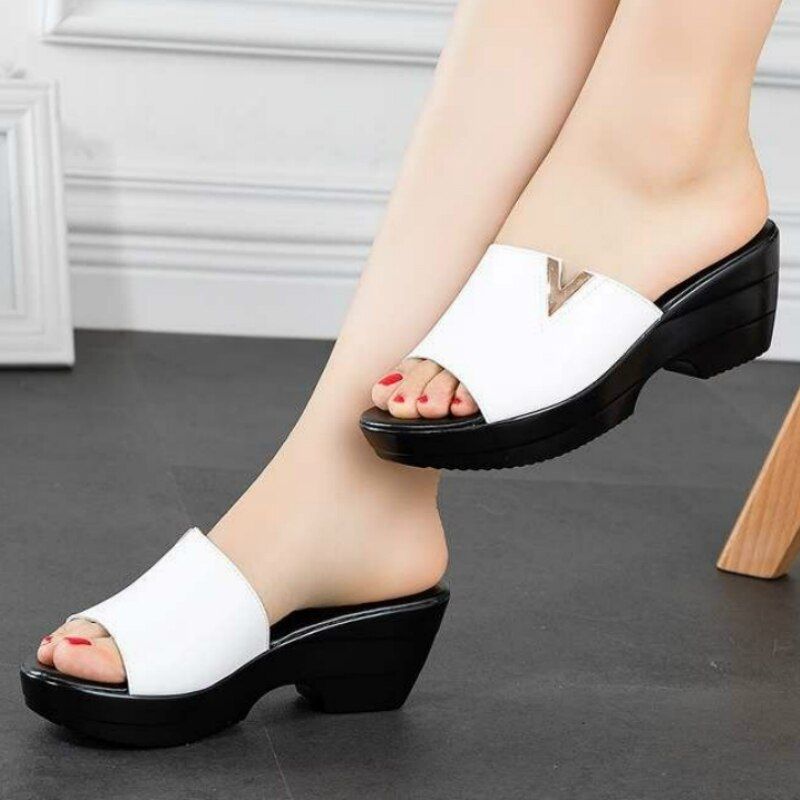 Chiqui Dames Chunky-soled Leren Sandaal - Wit