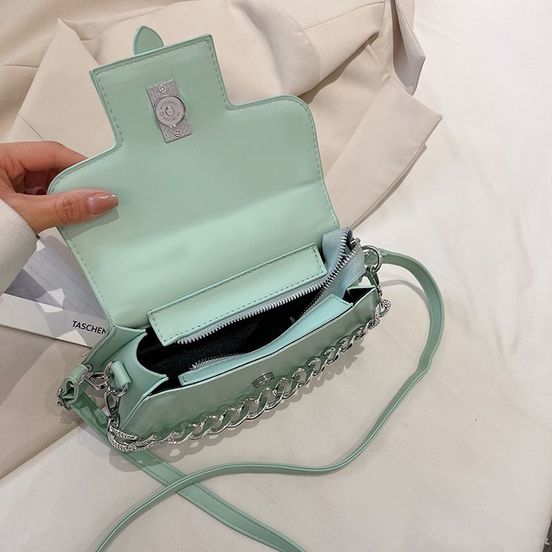 Cintya Dames Kleine Leren Handtas Met Ketting - Beige