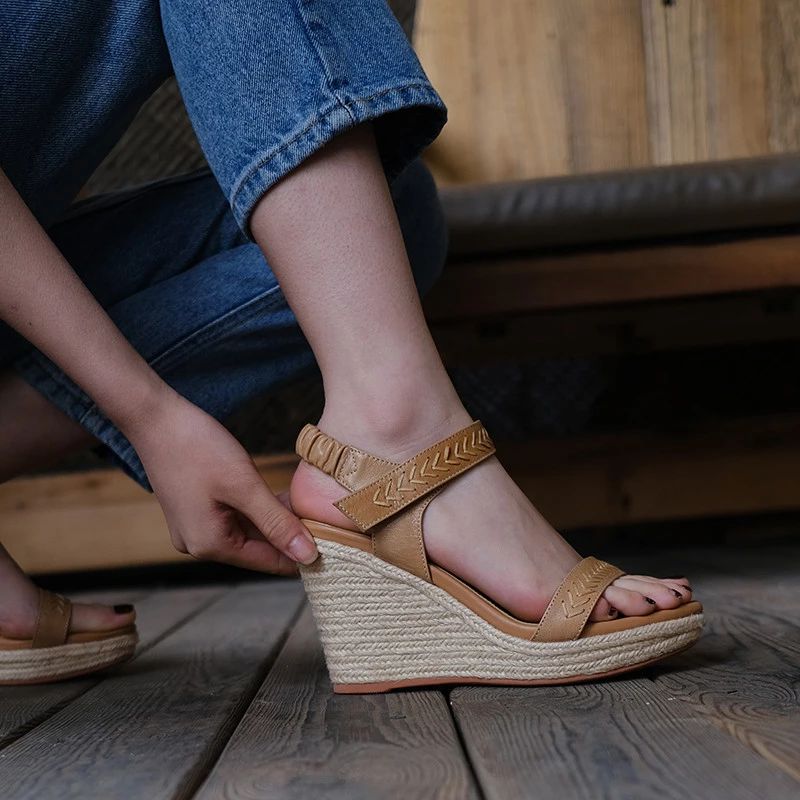 Claudia Dames Sandaal Wedges - Bruin