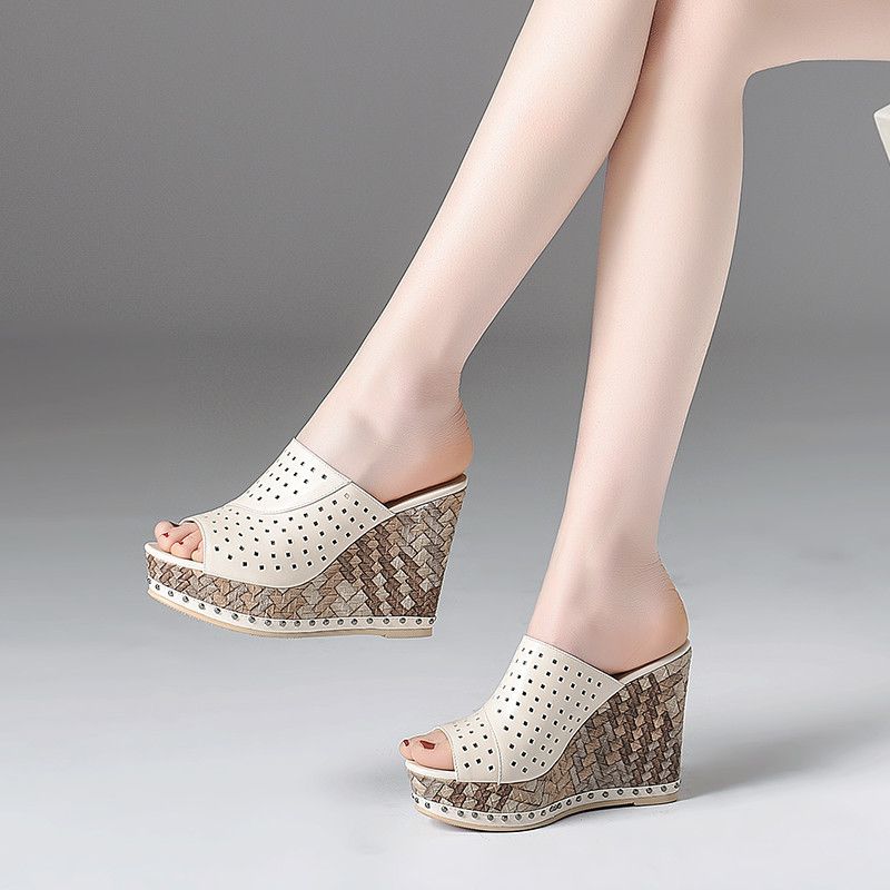 Coromoto Dames Wedges - Beige
