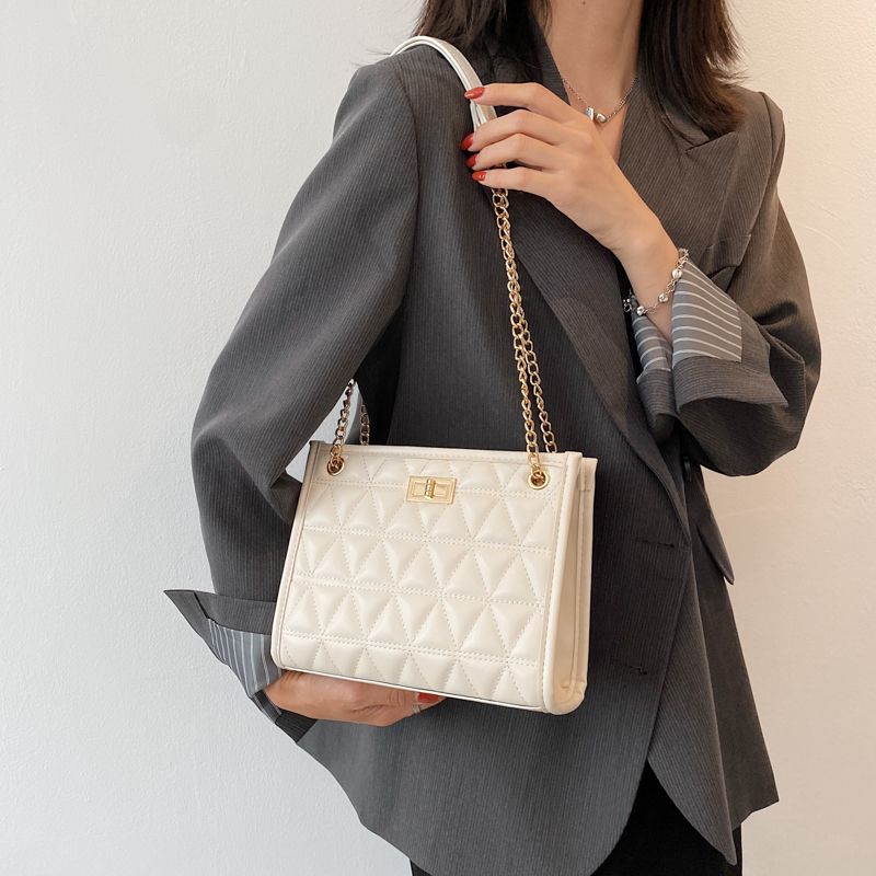 Crysti Dames Chain Shoulder Handtas - Zwart