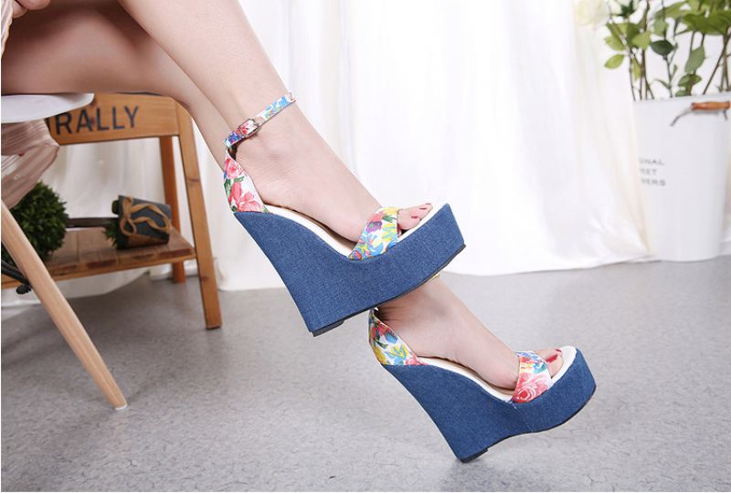 Cynthia Dames Wedges - Blauw
