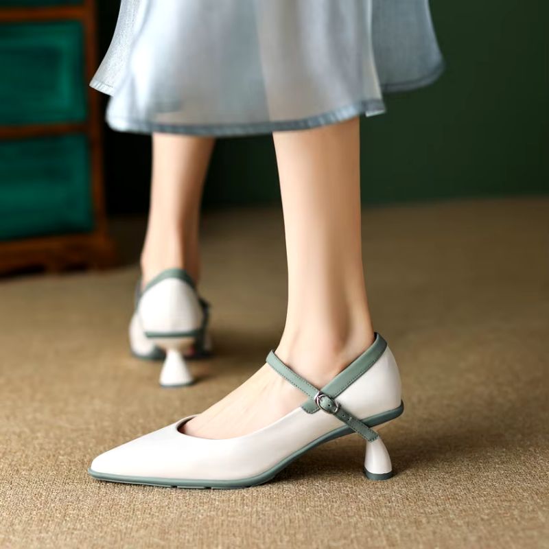 Delia Dames Leren Jurk Pumps - Abrikoos