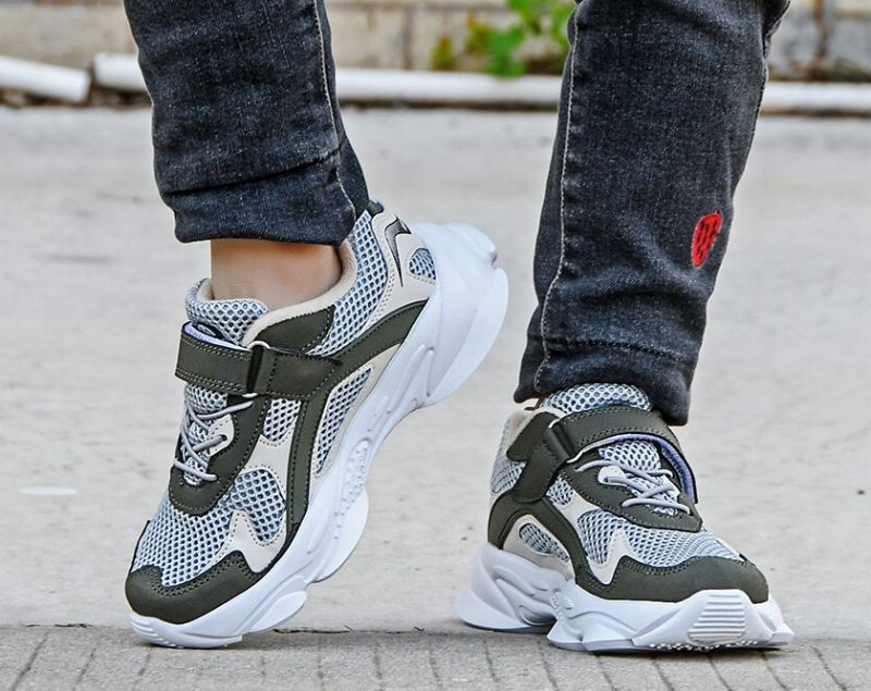 Demian Jongens Hardloopschoenen - Bruin