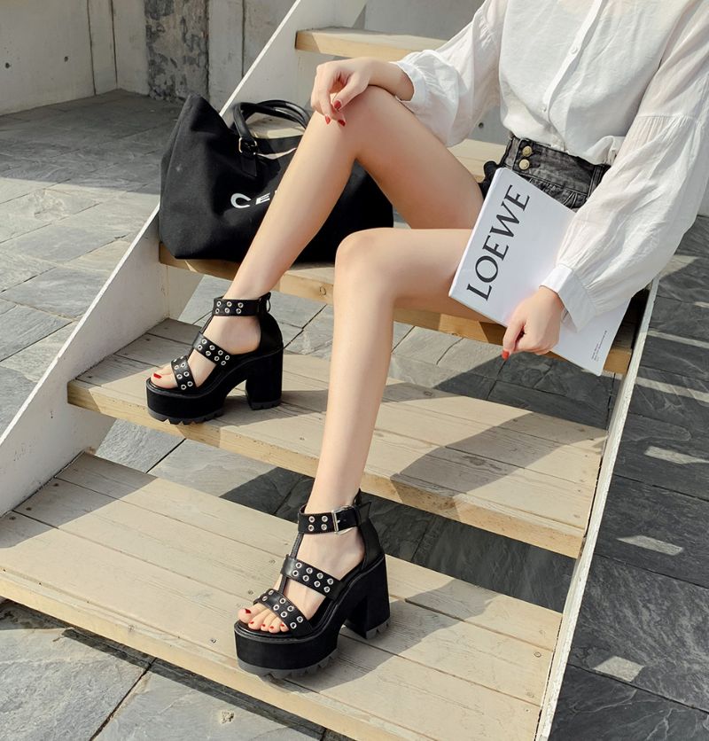 Dina Dames Zwarte Platform Sandaal - Zwart