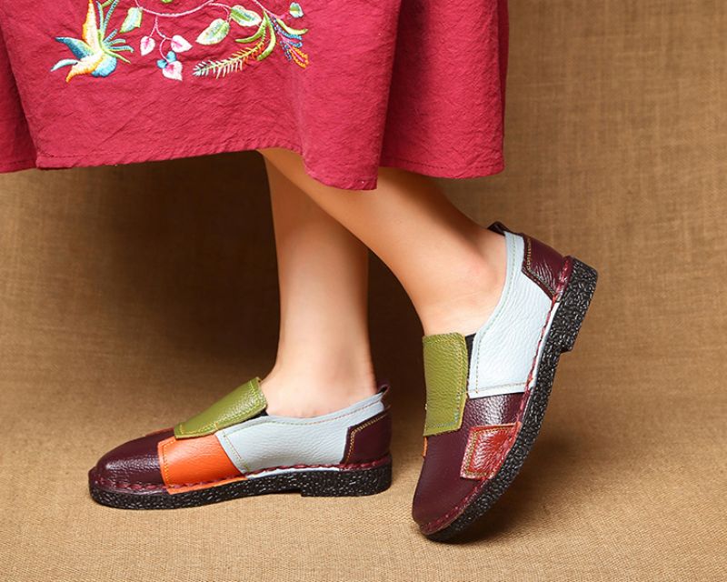 Dione Dames Leren Gestikte Loafer Schoenen - Groen