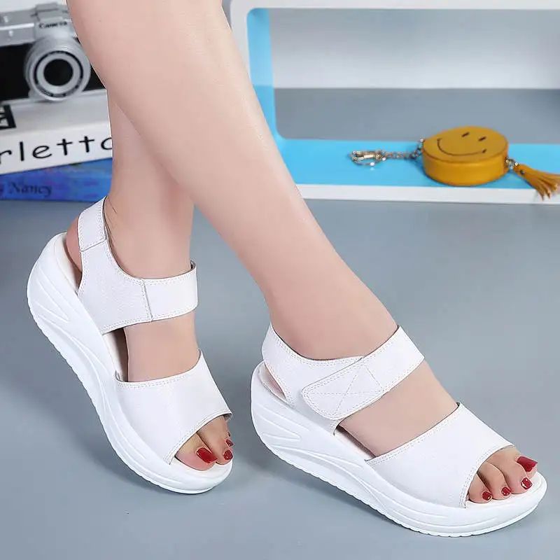 Dorys Dames Platform Sandaal - Zwart