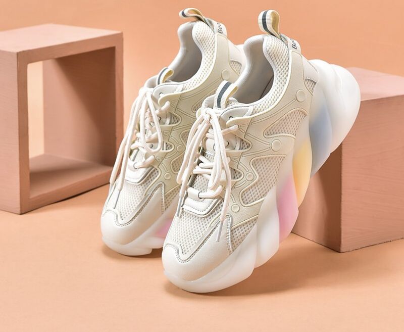 Dreamy Dames Multicolor Sneakers - Beige