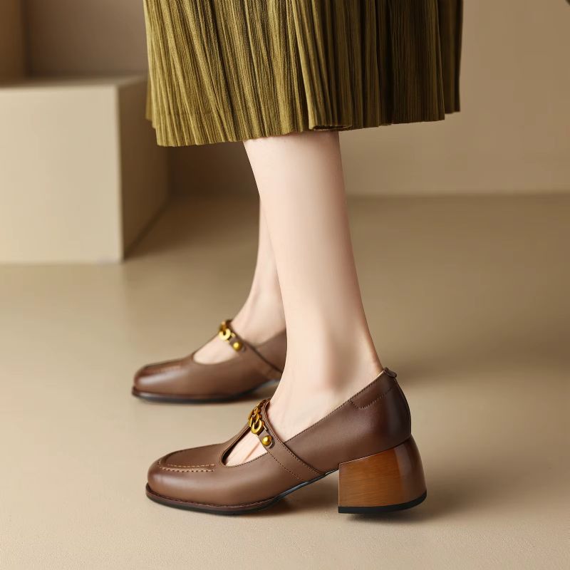 Elma Dames Metalen Ketting Leren Pumps - Zwart