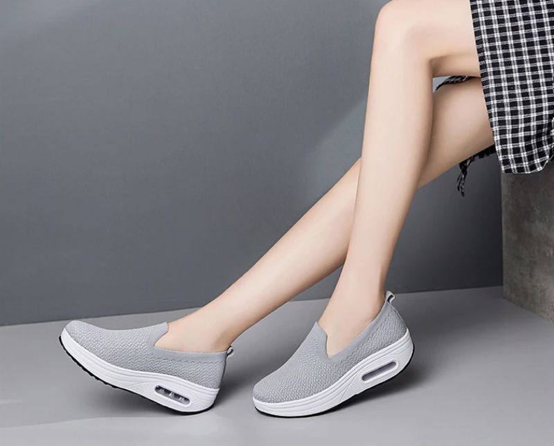 Elmira Dames Instapper Platform Schoenen - Zwart