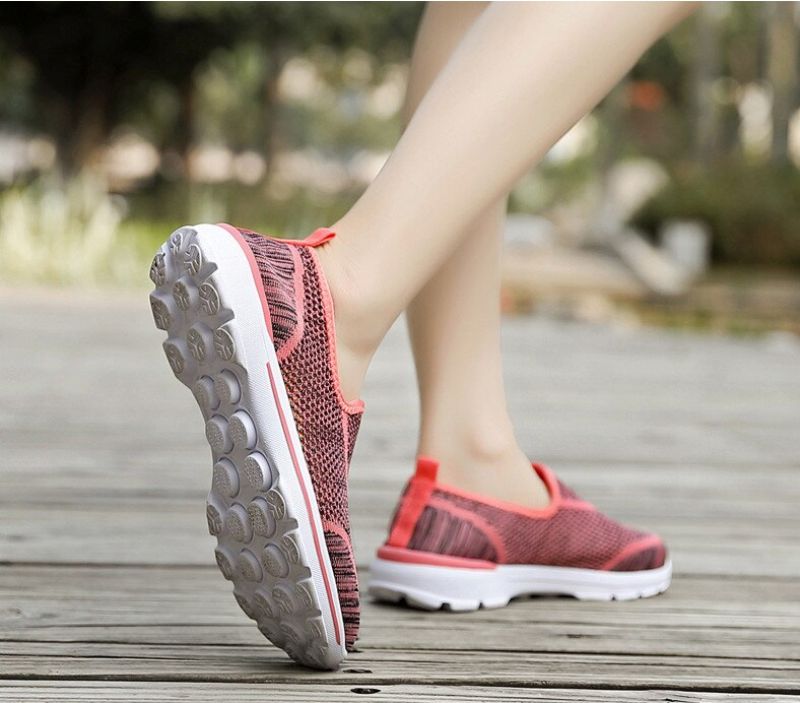 Estelita Dames Slip-on Ademend Mesh Zomer Mode Platte Zwarte Schoenen - Zwart Rood
