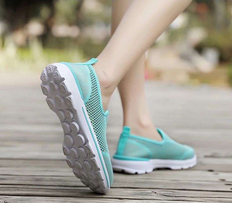 Estelita Dames Slip-on Ademend Mesh Zomer Mode Platte Zwarte Schoenen - Zwart Rood