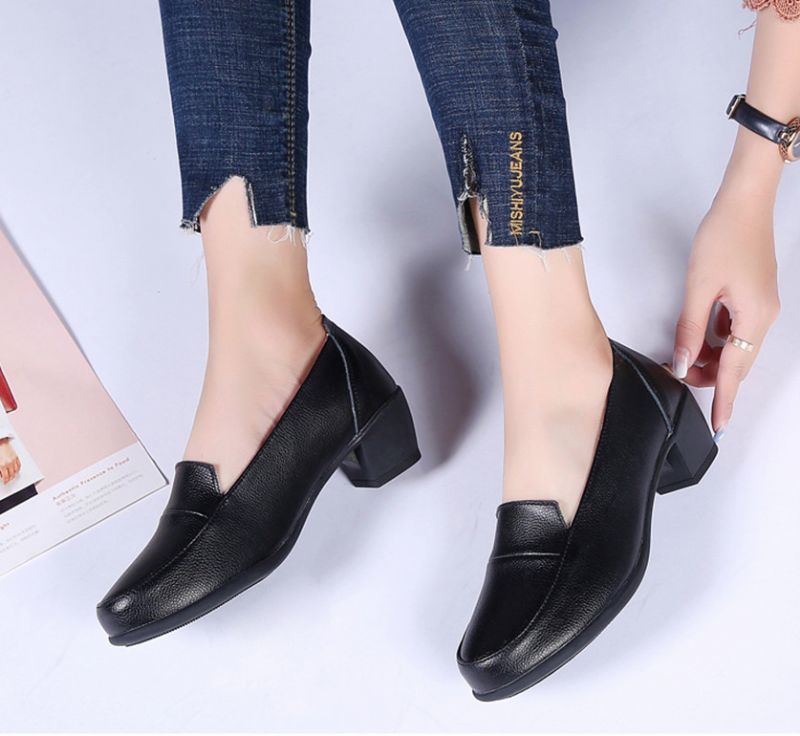 Estigia Pumps - Wit